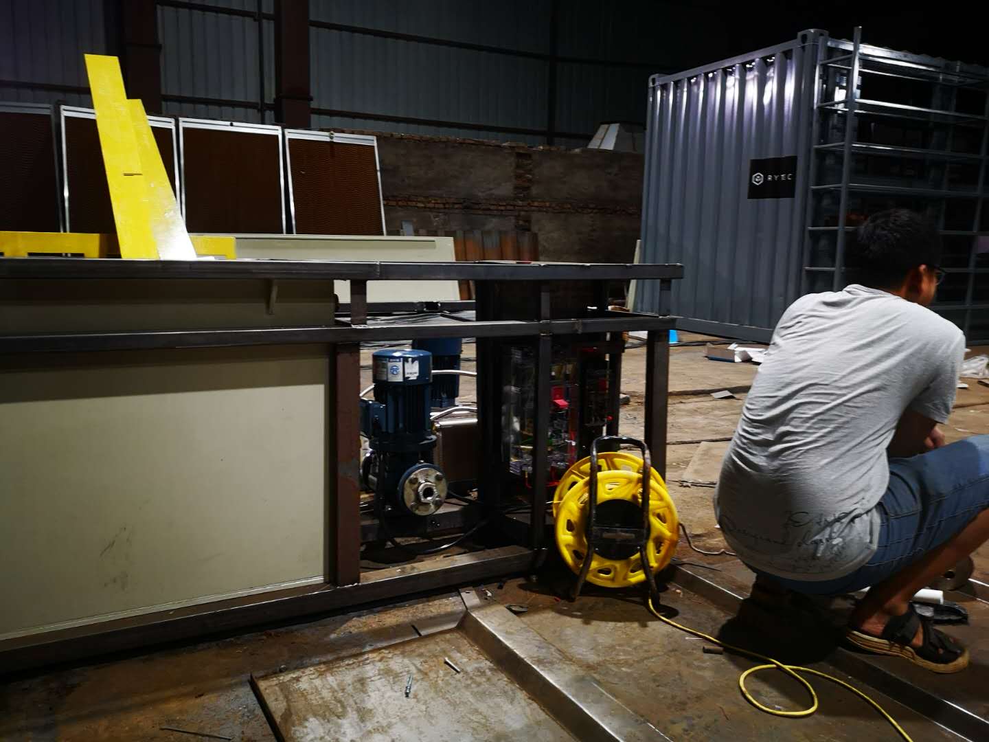 Moving Mine Box (1)
