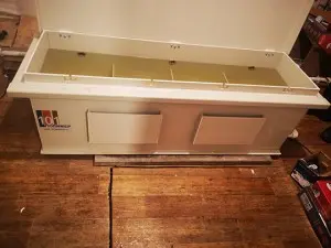 All-in-one oil cold cryptocurrency mining container